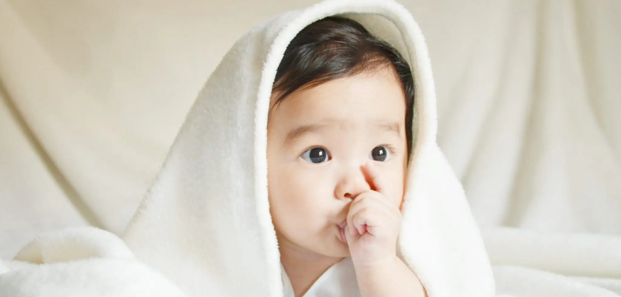 Early Dental Care - Toddler Sucking Thumb